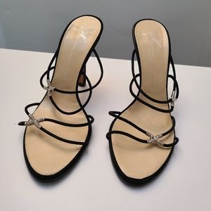 Giuseppe Zanotti strappy velvet sandals 2